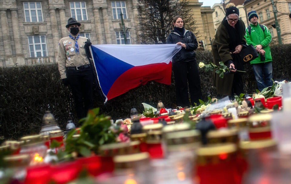 Żałoba narodowa w Czechach / autor: PAP/EPA/MARTIN DIVISEK