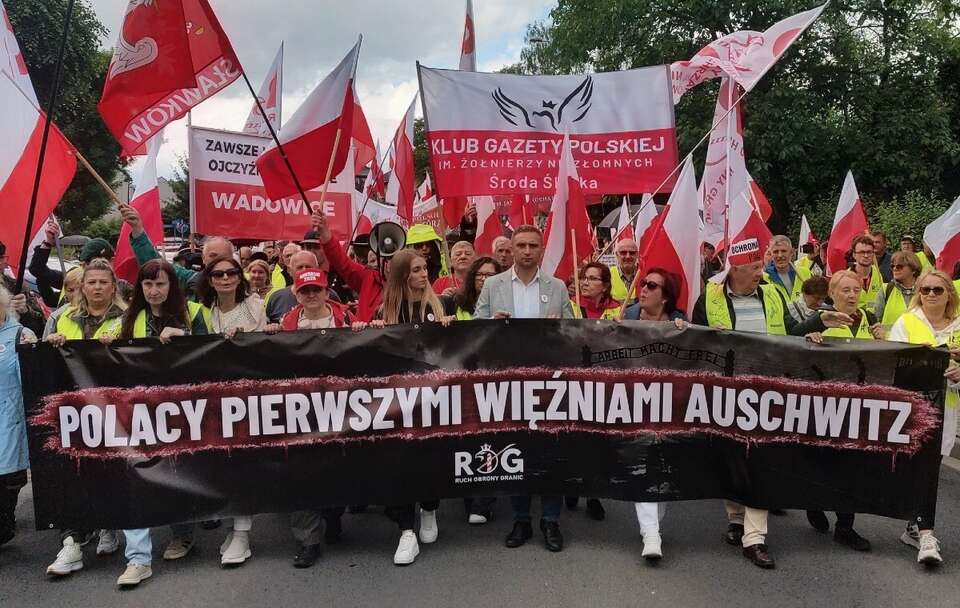 Marsz Pamięci w Oświęcimiu / autor: X/@RBakiewicz