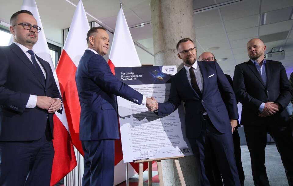 Karol Nawrocki i Maciej Wilk / autor: PAP/Rafał Guz