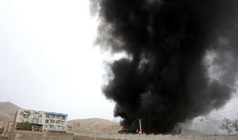 Iran w ogniu, Unia śpi, Tusk wypoczywa. Polskę ratują inwestycje Zjednoczonej Prawicy