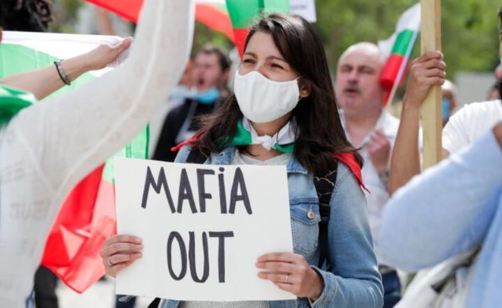 Protestujący przeciwko bułgarskiemu rządowi przed Radą Europejską w Brukseli, 19 lipca / autor: PAP/EPA/STEPHANIE LECOCQ