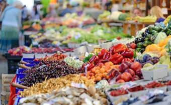 Silny wzrost cen w sklepach spożywczych. Co drożeje najbardziej?