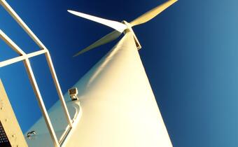 PGE inwestuje w odnawialne źródła energii: uruchamia swoją największą farmę wiatrową