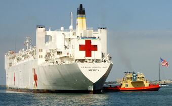 Okręty szpitalne już wyruszyły na pomoc chorym