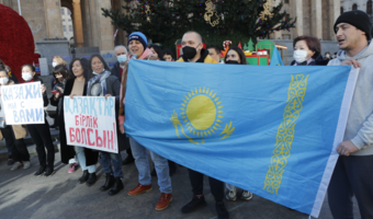 Były kazachski minister ostrzega: Kazachstan stanie się Białorusią