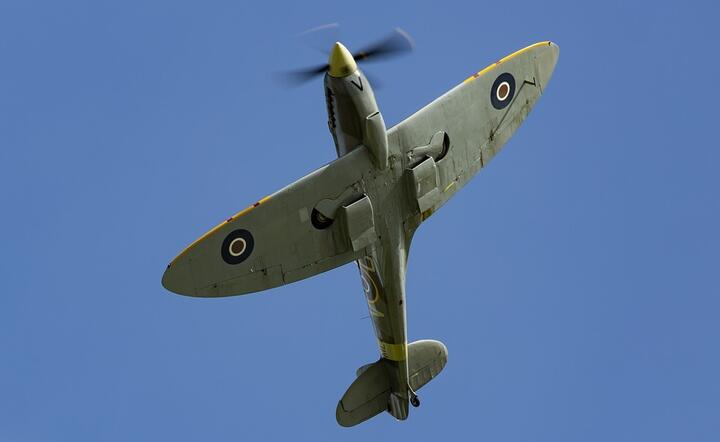 Odrestaurowany Spitfire P8331 ma latać tak jak ten egzemplarz legendarnego myśliwca / autor: Pixabay