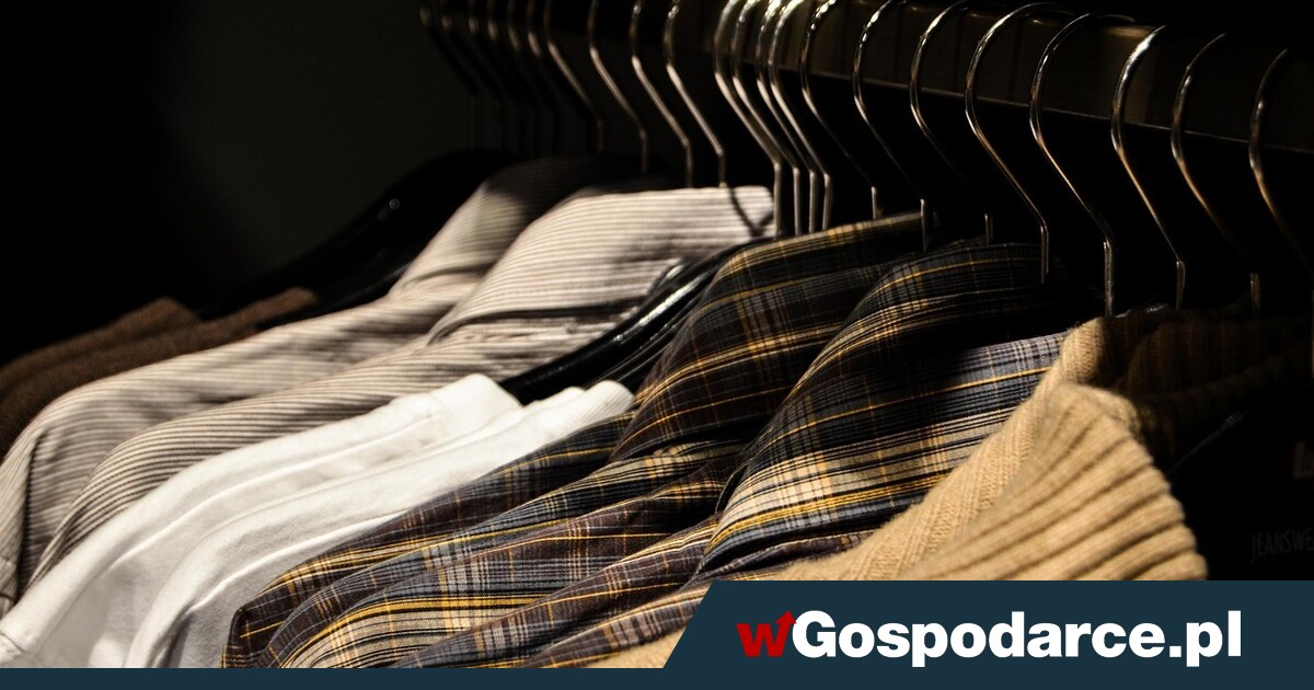 W sklepach mocny spadek sprzedaży, ale mogło być gorzej