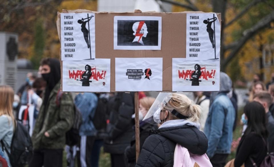 strajk kobiet / autor: PAP/Mateusz Marek