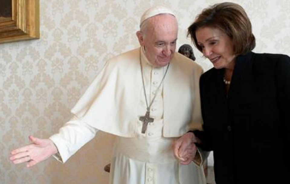Nancy Pelosi podczas audiencji u papieża Franciszka / autor: Nancy Pelosi/Twitter
