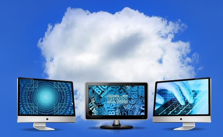 Ponad 33 proc. ankietowanych przez Atmana polskich firm uważa, że cloud computing pomógł im szybko przystosować się do funkcjonowania w warunkach lockdownu / autor: Pixabay