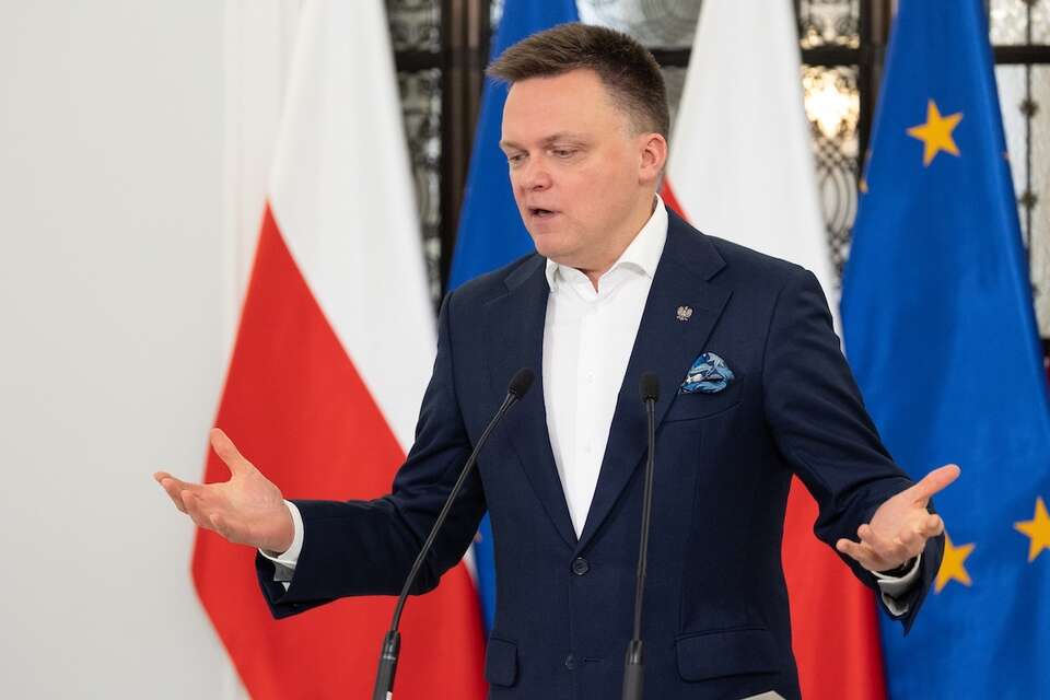 Burzliwe obrady w Polsce 2050. Hołownia miał się wylogować