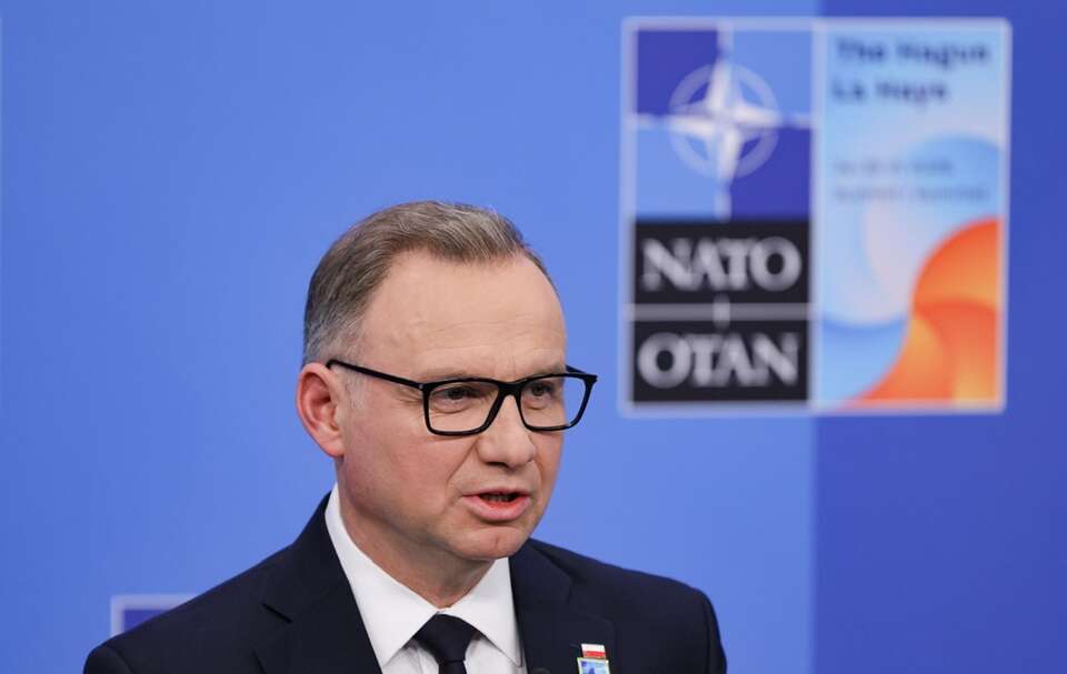 Prezydent Andrzej Duda przed rozpoczęciem obrad w drugim dniu szczytu NATO / autor: PAP/Paweł Supernak