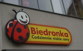 „Biedronka" i Poczta Polska – co  dalej z handlowaniem w niedzielę?