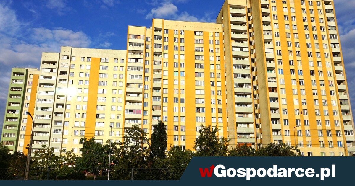Polacy rozdają coraz więcej mieszkaniowych prezentów?