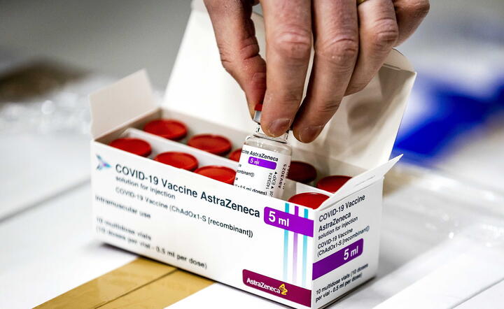 szczepionki firmy AstraZeneca / autor: fotoserwis PAP