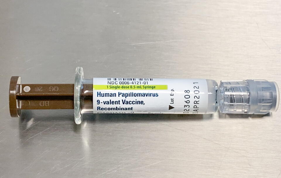 szczepionka przeciw HPV / autor: Wikimedia Comons -  Ted Eytan / Creative Commons Attribution-Share Alike 2.0 Generic