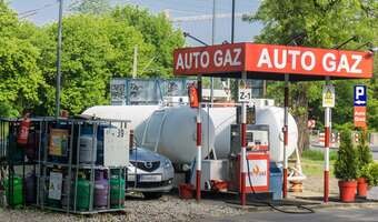 Autogaz droższy o 10 proc. w skali roku