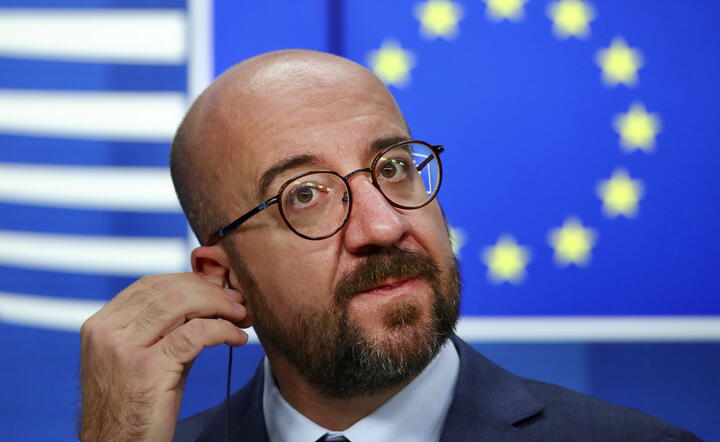 szef Rady Europejskiej Charles Michel / autor: PAP/EPA/OLIVIER MATTHYS / POOL