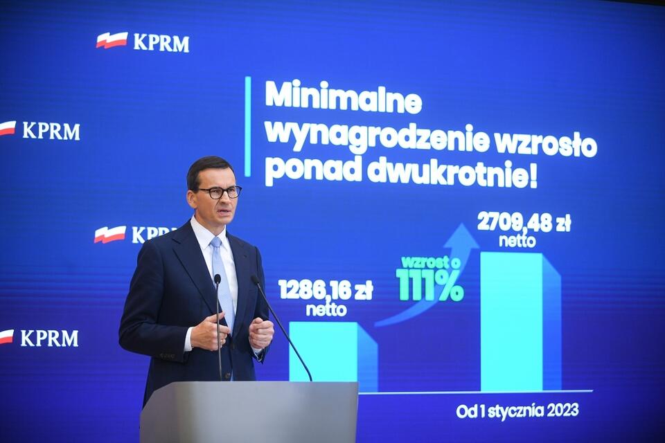 Premier Mateusz Morawiecki na konferencji prasowej po zakończonym posiedzeniu Rady Ministrów. / autor: PAP/Marcin Obara