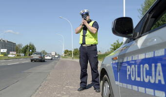 Policja zabrała już pierwsze prawa jazdy za przekroczenie limitu prędkości o ponad 50 km/h