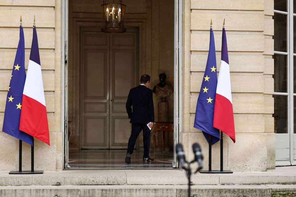 Sebastien Lecornu / autor: PAP/EPA/STEPHANE MAHE / POOL