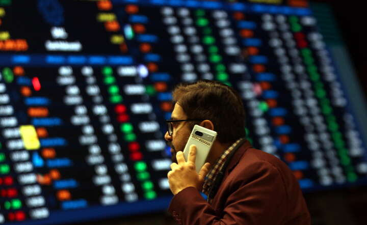 Parkiet giełdy w Karaczi w Pakistanie / autor: PAP/EPA/REHAN KHAN 