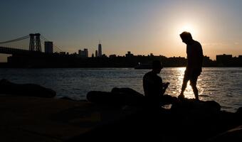 Nowy Jork: Mieszkańcy opuszczają miasto przez koronawirusa