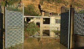 12  ofiar śmiertelnych powodzi na Sycylii