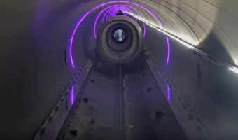 Pierwsi ludzie właśnie przejechali się Hyperloopem Virgin