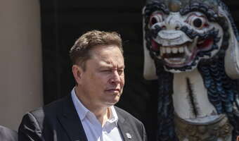 „Ale wstyd”! Elon Musk o decyzji prezydenta Warszawy