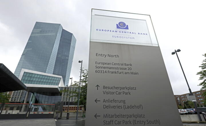 Europejski Bank Centralny / autor: PAP/EPA/RONALD WITTEK