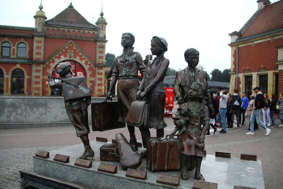 autor: Pomnik dzieci uratowanych z Holocaustu dzięki tzw. kindertransportom