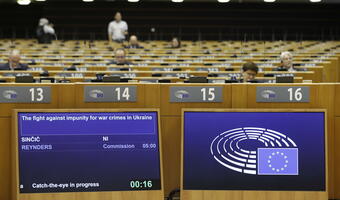 PE: sankcje przeciwko Rosji muszą dotyczyć też Białorusi