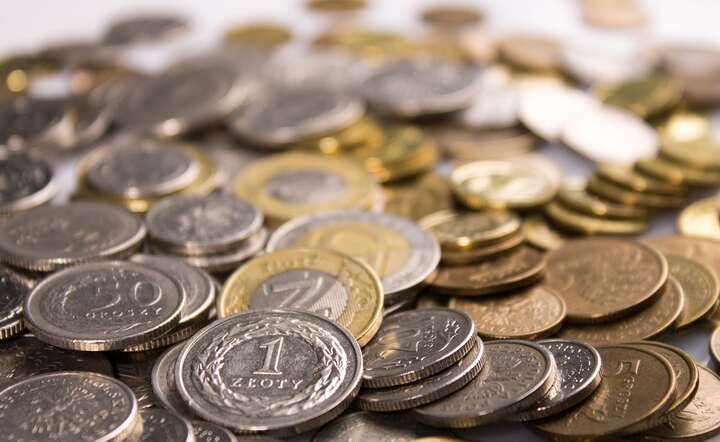 Ten dług może się gwałtownie zmienić w kamień u szyi