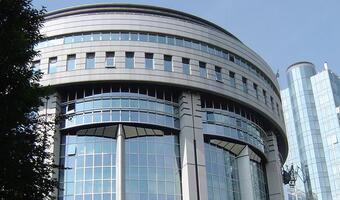 Na co poszło pół miliona? Eurodeputowany zadaje pytania