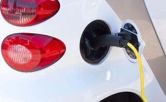 PSPA: wysyp punktów ładowania aut elektrycznych po 2020 roku