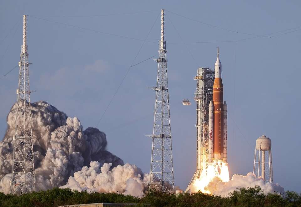 Start załogowej misji NASA na orbitę Księżyca - Artemis II z Centrum Kosmicznego im. Kennedy’ego na Florydzie / autor: PAP/EPA