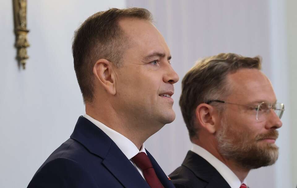 Karol Nawrocki i Zbigniew Bogucki / autor:  PAP/Albert Zawada