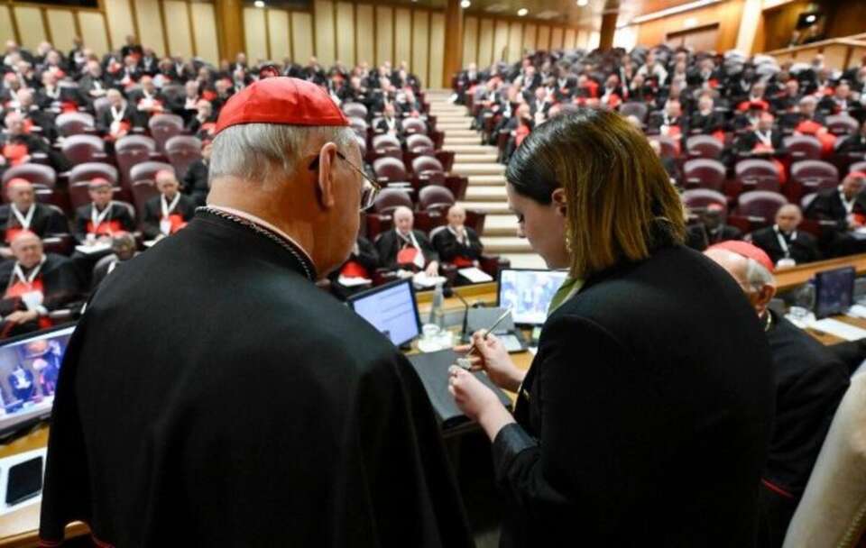 Anulowanie pierścienia Rybaka, zniszczenie papieskiej pieczęci / autor: @VATICAN MEDIA