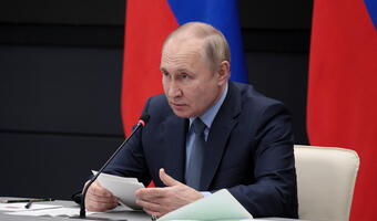Putin tropi „zagranicznych agentów”