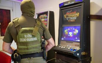 KAS zabezpieczyła 139 nielegalnych automatów do gier