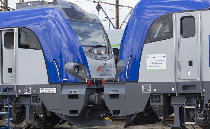 Lokomotywy EU160 Griffin produkcji firmy Newag dla PKP Intercity - odebranie sprzętu w czerwcu 2020 roku / autor: Fratria / Andrzej Wiktor