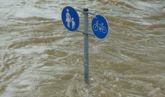 Premier Ukrainy: sytuacja powodziowa jest napięta