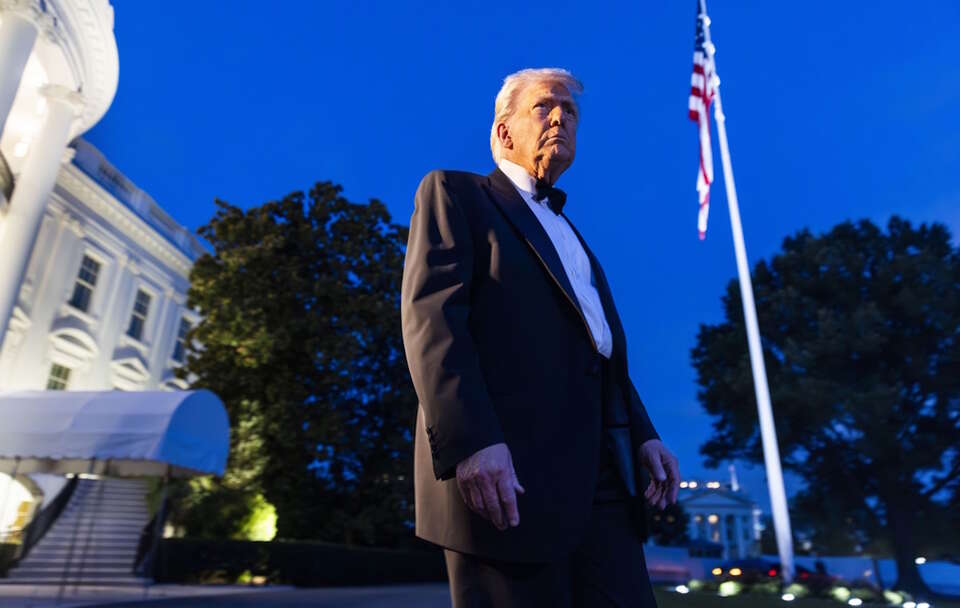 Donald Trump / autor: PAP/EPA/JIM LO SCALZO / POOL