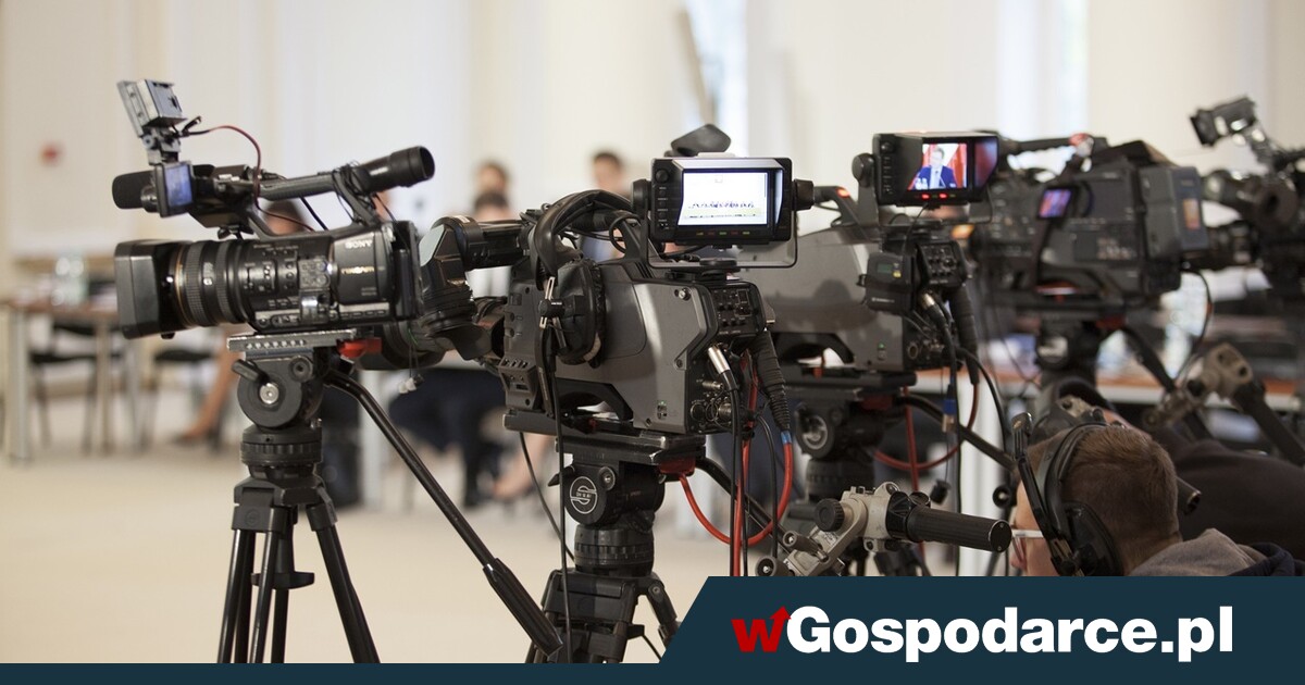 Brussels puts a muzzle on the media. Aid is coming from the USA