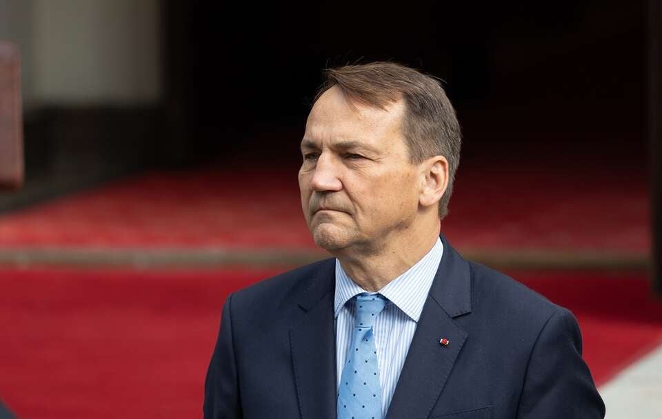 Szef MSZ Radosław Sikorski / autor: Fratria