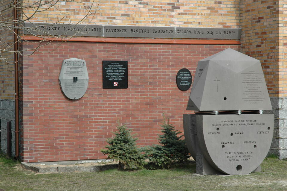 Przygotowania do odsłonięcia i poświęcenia Katyńskiego Nieśmiertelnika