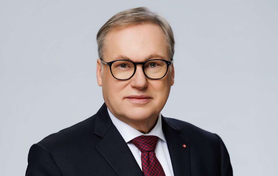 Nalot na niezależne media. Mocne słowa Biereckiego do rządzących
