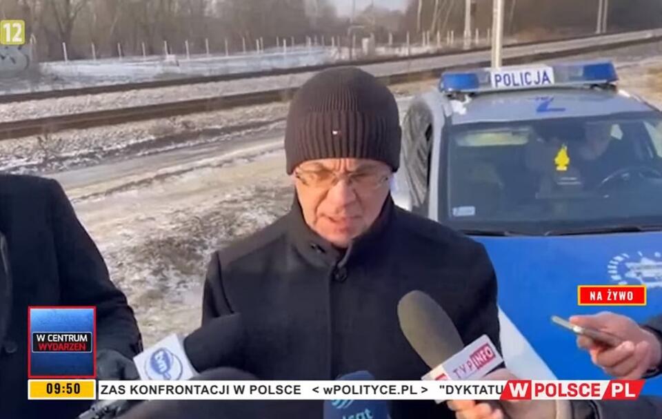 Poseł Jarosław Sellin przed aresztem śledczym / autor: Youtube/wPolsce.pl