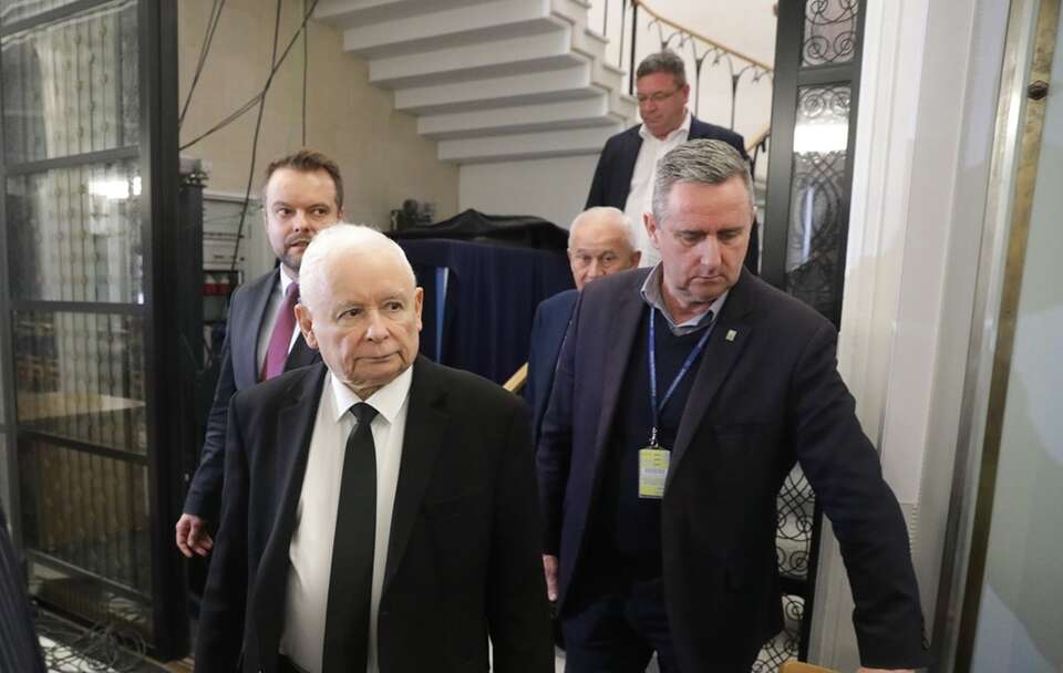 Członkowie Rozwój Plus odrzucają zarzuty kierownictwa PiS